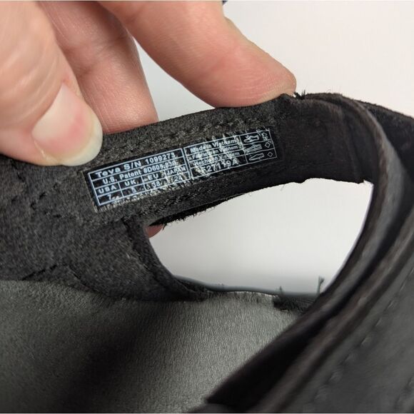 Teva Elzada Black Leather Strappy Comfort Sandals Womens 7 - Picture 7 of 7